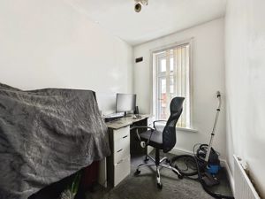 bedroom 3- click for photo gallery